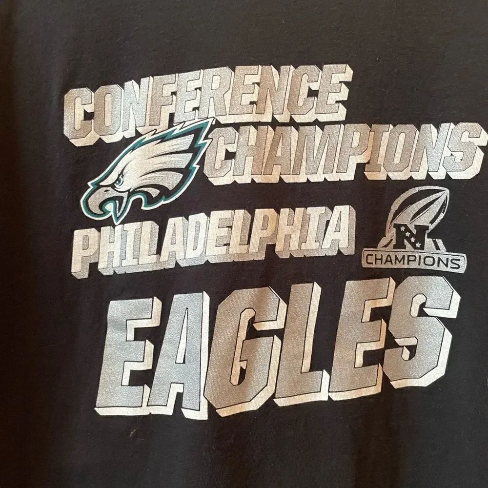 BLACK EAGLES 2018 NFL CONFERENCE CHAMPIONS T-SHIRT SIZE LARGE EUC